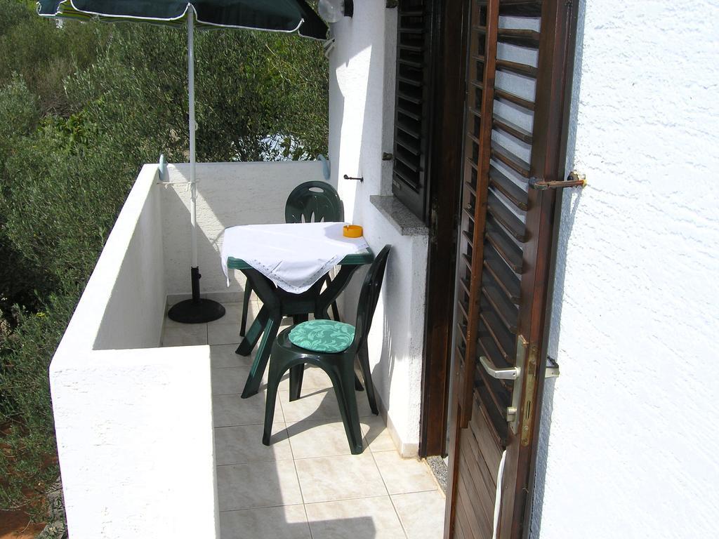 Apartmani Plach Krk Town Exterior photo